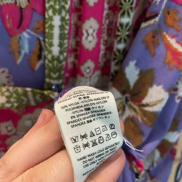 Free People Bohemian Havana Floral Sleeveless Surplice Tank size XS - Picture 7 of 8